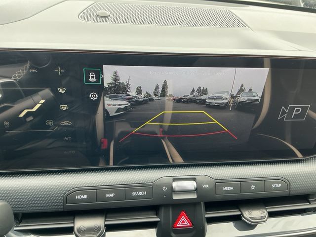 Used 2025 Kia K4 GT-Line w/ GT-Line Premium Package FWD image 16
