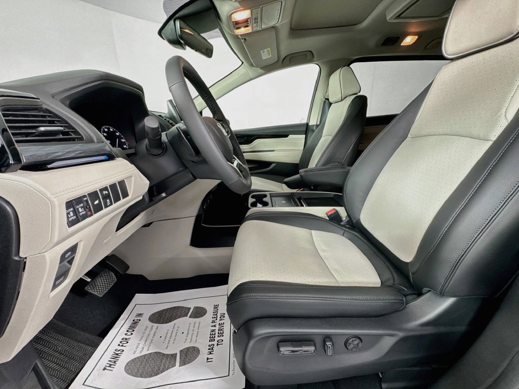 Used 2026 Honda Odyssey Elite image 28