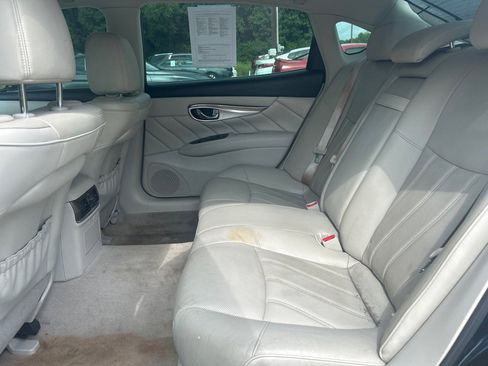 Used 2015 INFINITI Q70 L 3.7 w/ Deluxe Touring Package image 18