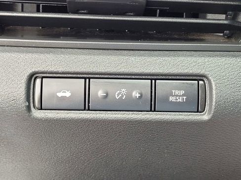 Used 2021 Nissan Altima 2.5 S FWD image 12
