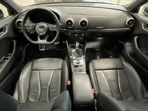 Used 2018 Audi A3 e-tron Premium Plus w/ Technology Package image 11