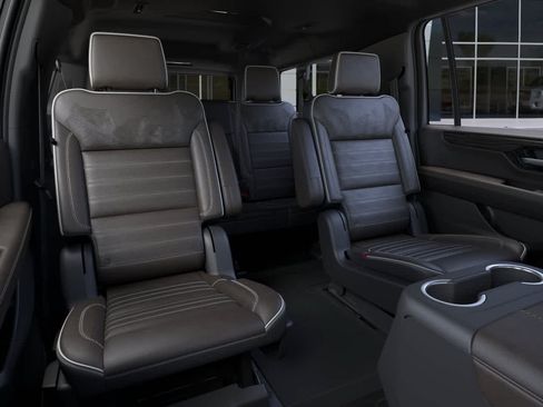 New 2026 GMC Yukon XL Denali Ultimate w/ LPO, Illumination Package AWD/4WD image 17