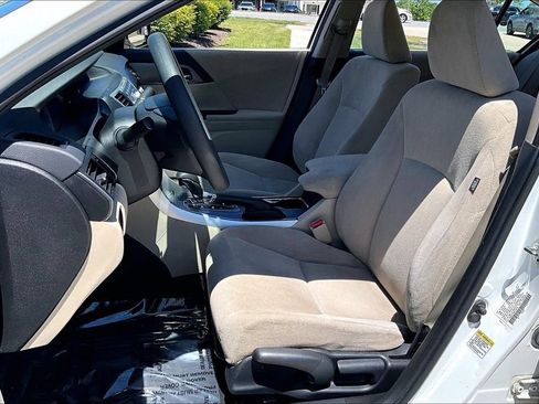 Used 2013 Honda Accord LX image 15