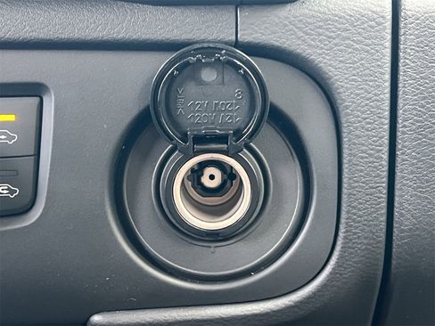 New 2025 Nissan Frontier PRO-4X w/ Pro Convenience Package image 11