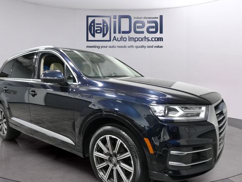 Used 2018 Audi Q7 3.0T Premium AWD/4WD image 12
