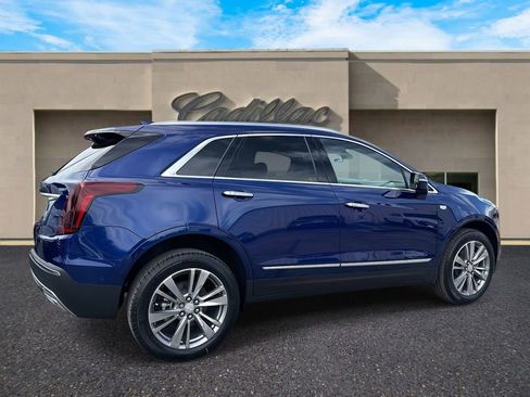 New 2026 Cadillac XT5 Premium Luxury w/ Driver Assist Package image 3
