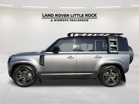 Used 2023 Land Rover Defender 110 S AWD/4WD image 6