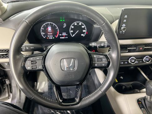 Used 2024 Honda HR-V EX-L image 11