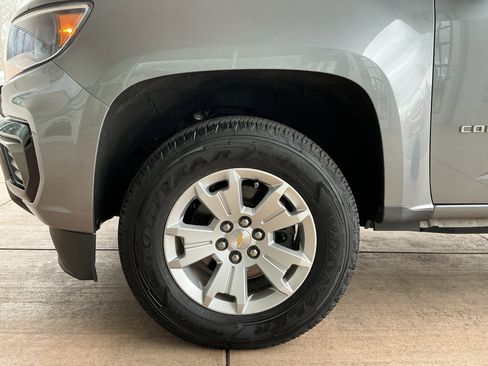 Used 2022 Chevrolet Colorado LT w/ Fleet Safety Package image 26