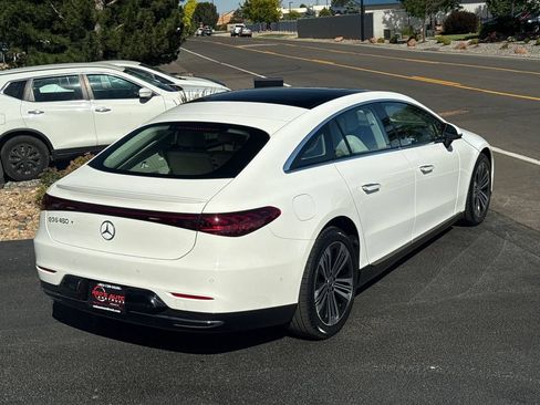 Used 2022 Mercedes-Benz EQS 450+ Sedan image 32
