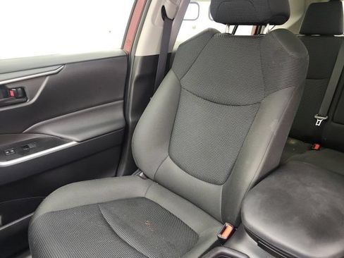 Used 2025 Toyota RAV4 LE FWD image 15