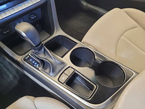 Used 2019 Hyundai Sonata SE FWD image 26