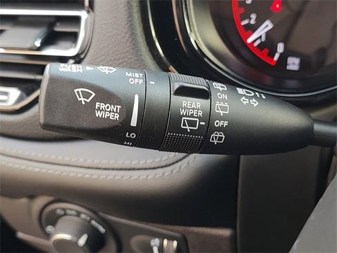 Certified 2023 Dodge Durango SXT w/ Quick Order Package 2BK image 25