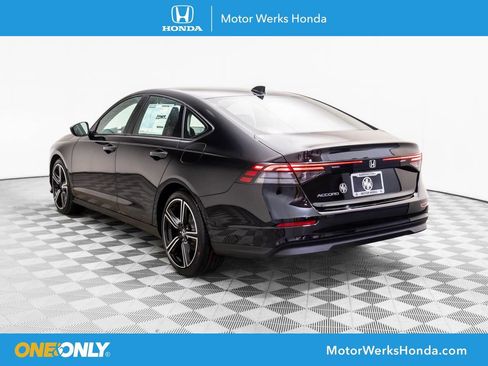 New 2026 Honda Accord SE image 3