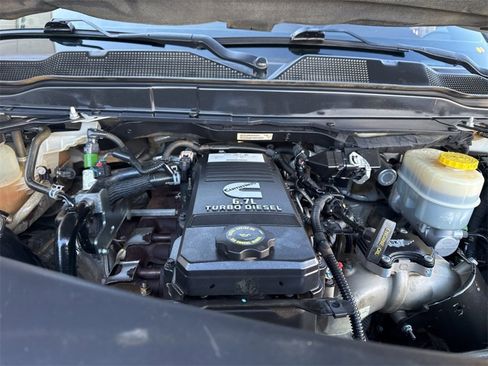 Used 2020 RAM 2500 Laramie image 42