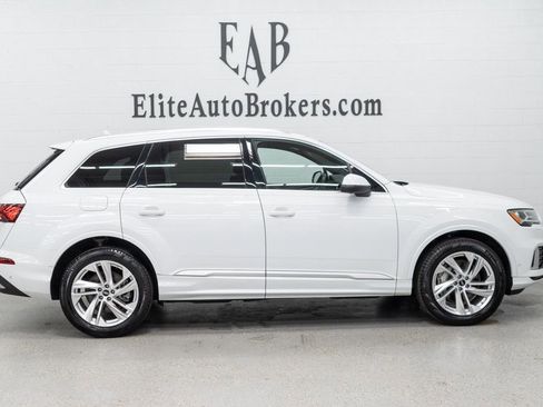 Used 2023 Audi Q7 2.0T Premium w/ Convenience Package AWD/4WD image 5
