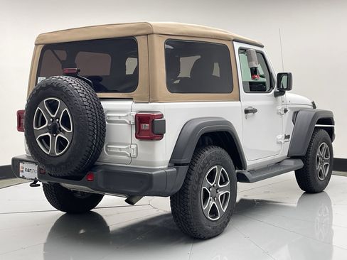 Used 2020 Jeep Wrangler Sport image 5