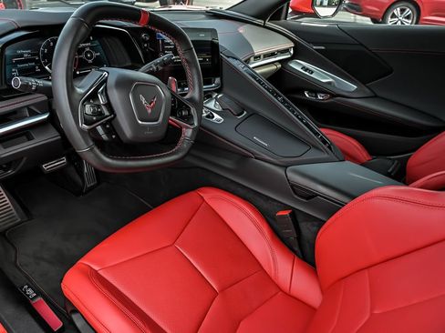 Used 2023 Chevrolet Corvette Stingray Coupe RWD image 16