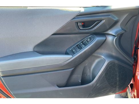 Certified 2025 Subaru Crosstrek 2.0i Premium w/ Crosstrek Mirror Package image 11