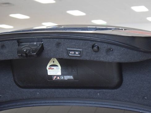 Used 2013 BMW 528i Sedan RWD image 25