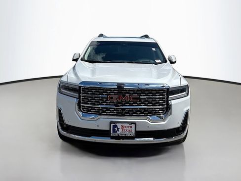 Used 2023 GMC Acadia Denali w/ Denali Technology Package FWD image 2