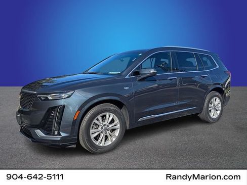 Used 2021 Cadillac XT6 Luxury FWD image 1