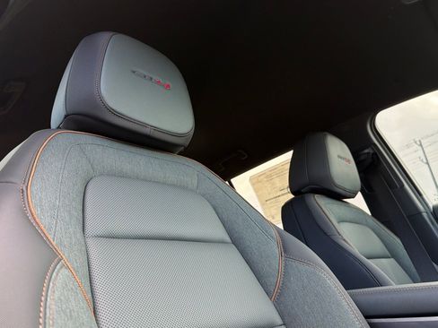 New 2026 GMC Terrain AT4 w/ Convenience Package III image 18