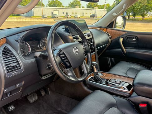 Used 2022 Nissan Armada SL RWD image 17