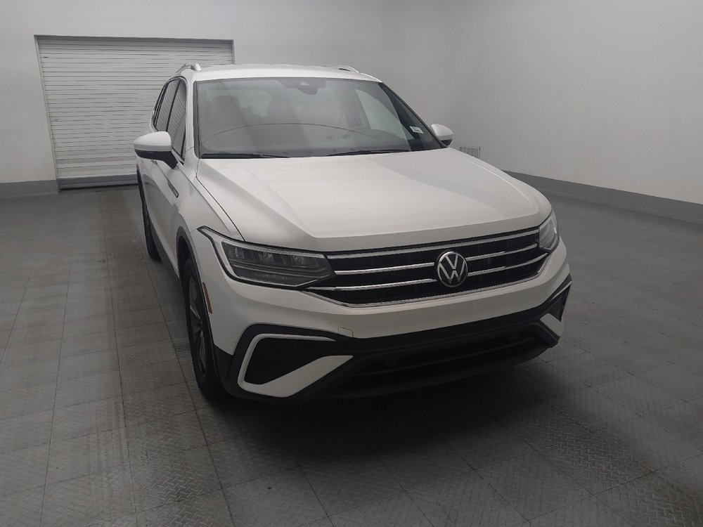 Used 2023 Volkswagen Tiguan SE FWD image 14