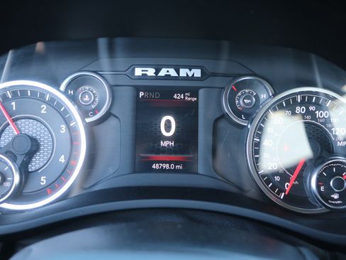 Used 2024 RAM 2500 Big Horn image 18