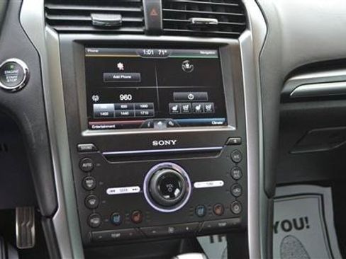 Used 2016 Ford Fusion Titanium FWD image 14
