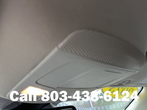 Used 2023 Ford Edge SEL image 28