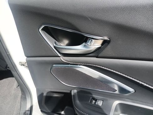 Used 2026 Acura RDX SH-AWD image 23