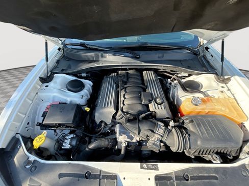 Used 2019 Dodge Charger Scat Pack w/ Plus Group RWD image 18