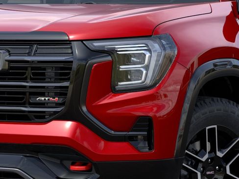 New 2026 GMC Terrain AT4 w/ LPO, Floor Liner Package AWD/4WD image 43