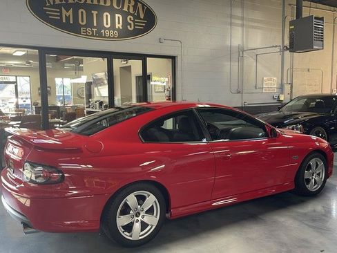 Used 2006 Pontiac GTO RWD image 10