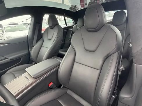 Used 2025 Tesla Model S AWD/4WD image 8