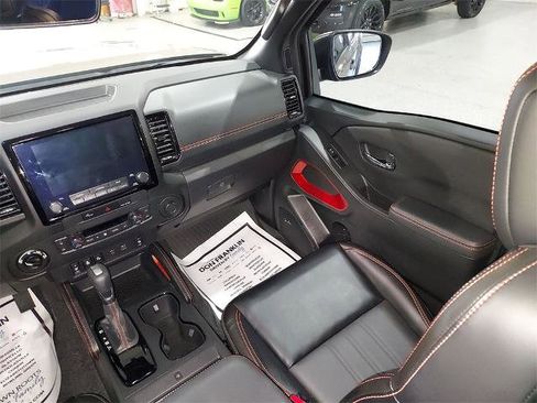 Certified 2024 Nissan Frontier PRO-4X w/ Pro Premium Package image 11