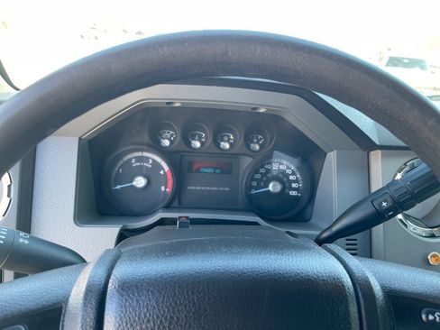 Used 2016 Ford F350 XLT w/ XLT Interior Package image 10