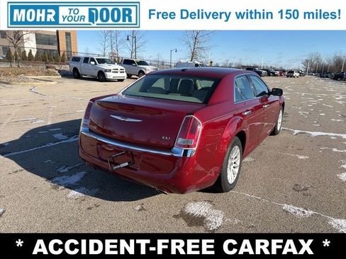 Used 2014 Chrysler 300 Base image 5