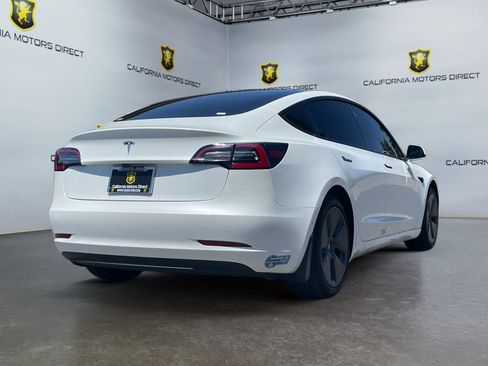 Used 2021 Tesla Model 3 Standard Range Plus RWD image 5
