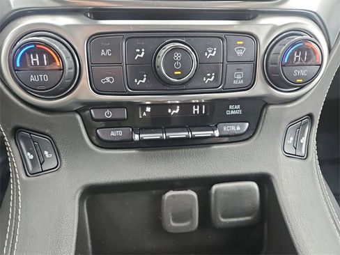 Used 2020 Chevrolet Tahoe LT image 18