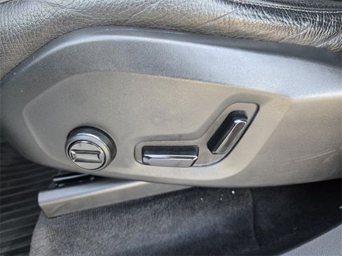 Used 2019 Volvo XC90 T6 Momentum w/ Advanced Package image 13