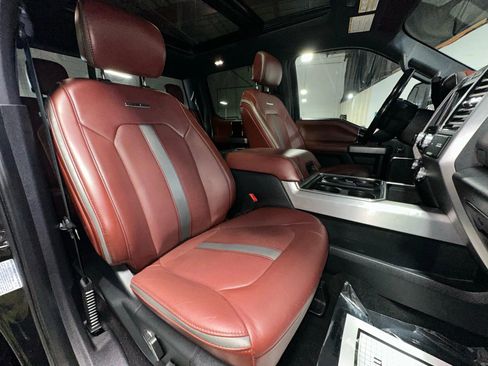 Used 2019 Ford F350 Platinum w/ Platinum Ultimate Package image 35