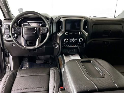 Used 2021 GMC Sierra 3500 Denali w/ Denali Ultimate Package image 26