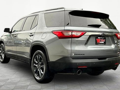 Used 2021 Chevrolet Traverse RS w/ LPO, Floor Liner Package FWD image 4