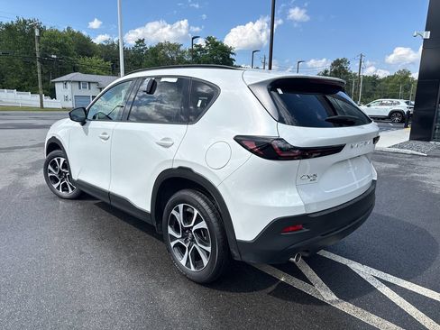 Used 2026 MAZDA CX-5 Preferred AWD/4WD image 3