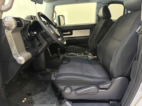 Used 2007 Toyota FJ Cruiser 4WD image 20
