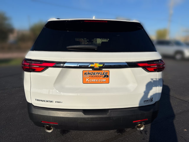 Used 2023 Chevrolet Traverse LT w/ Rear Camera Mirror Package AWD/4WD image 4