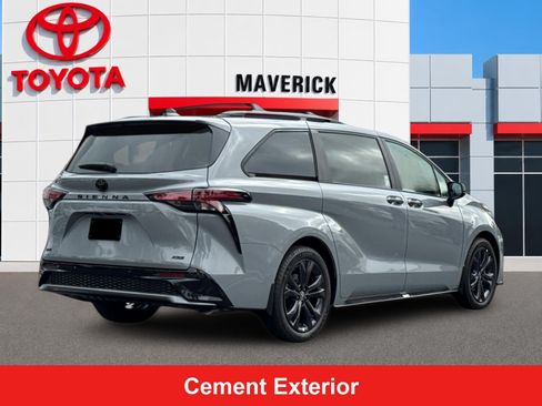 New 2026 Toyota Sienna XSE FWD image 5